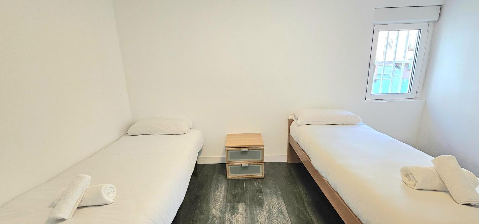 Apartamento Para 5 Personas Cerca De Ifema Y Aeropuerto Alquiler Temporal Madrid Exterior photo